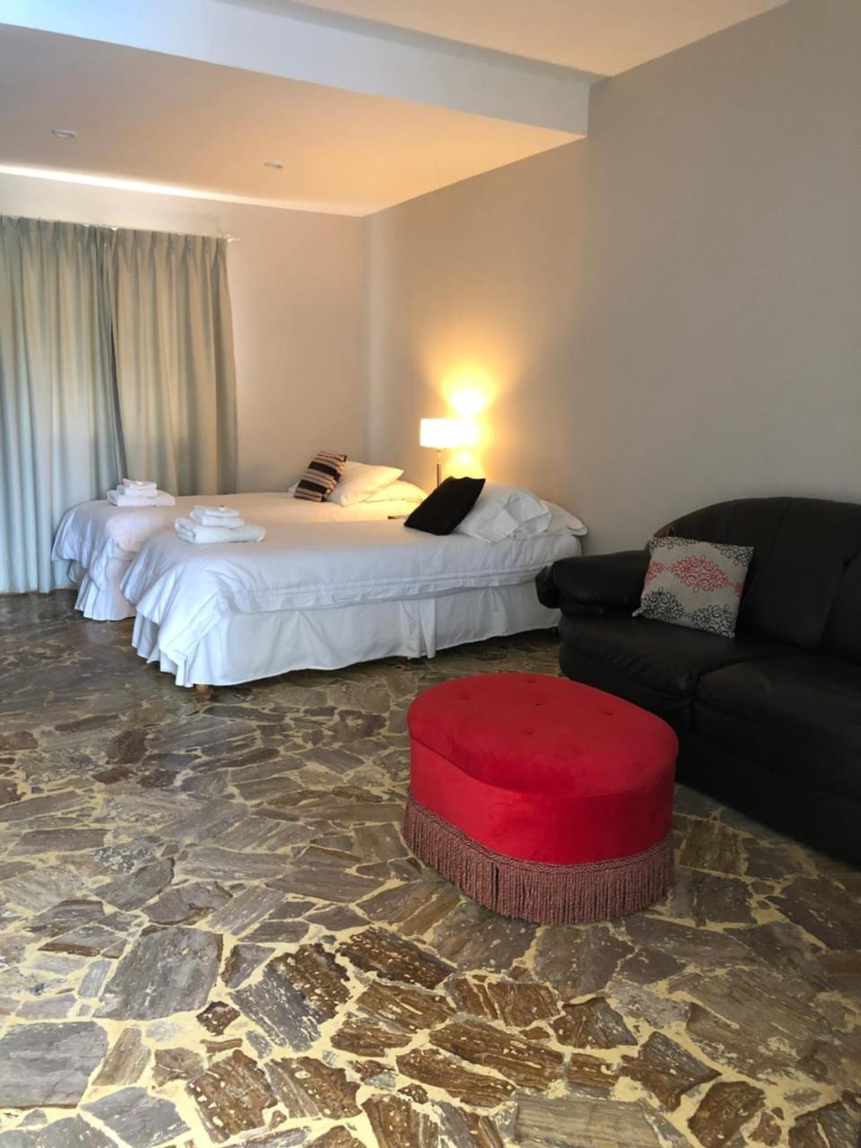 Chaglasian Wine & Suites 圣拉斐尔 外观 照片